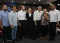 Prefeito Eduardo Siqueira Campos, senador Irajá Abreu, ministro André de Paula, secretário Diogo Borges e representantes da agricultura familiar da Capital – Foto Edu Fortes