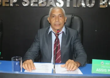 Presidente da Câmara vereador Assis Moura - Foto: DJ Leo