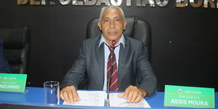 Presidente da Câmara vereador Assis Moura - Foto: DJ Leo