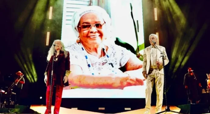 Reprodução/Instagram @mariabethaniaoficial