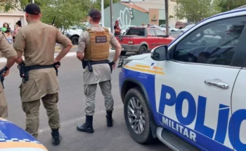 O homem foi autuado por ameaça e dano no contexto da violênia doméstica. - Foto: 5º BPM /Ascom