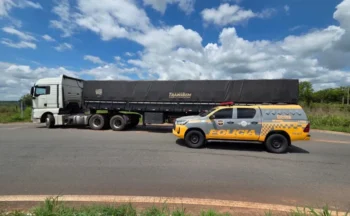 Veículo apreendido na cidade de Nazaré. - Foto: Ascom BPMRED