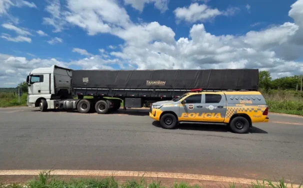 Veículo apreendido na cidade de Nazaré. - Foto: Ascom BPMRED