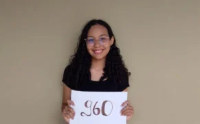 A estudante Isabella Cristina, de Araguaína, está feliz com o seu destaque na redação do Enem - Foto: Foto Divulgação/Governo do Tocantins