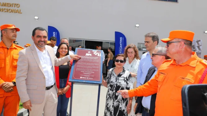 Governador Wanderlei Barbosa inaugura o Centro de Treinamento e Reabilitação Funcional dos Bombeiros Militares, em Palmas; (Antônio Gonçalves/Governo do Tocantins)