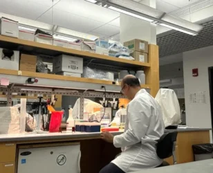 O Dr. Rodrigo Martins é orientado por profissionais pesquisadores com influências mundiais, como o Dr. Jamil Shibli e o Dr. David Wu