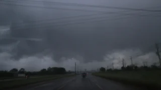 Pico da tempestade ocorreu entre as 13h30 e 14h30 - Foto Lia Mara
