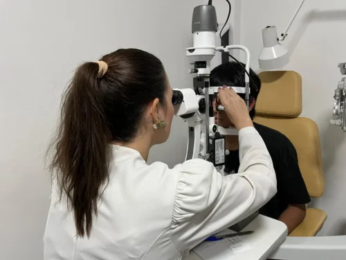 Projeto Luz para os Olhos mobiliza a comunidade para reduzir impactos de problemas de visão no aprendizado escolar