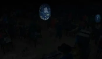 Vídeo mostra momento em que vítima é baleada em distribuidora de bebidas, em Palmas — Foto: Reprodução/Jornal Sou de Palmas/ TV Anhanguera