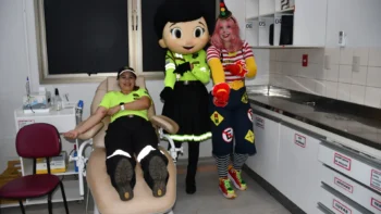 Agente de Trânsito Kerlen Parrião Razaboni é doadora há sete anos e, hoje, doa novamente, cumprindo seu papel com a sociedade