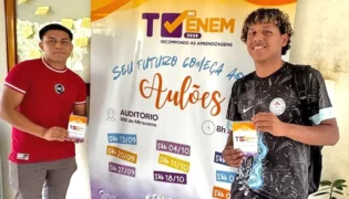 Os estudantes Wilson Kwasku e Wender Sipirãdi iniciam um novo ciclo no ensino superior. Foto: divulgação/Seduc/Governo do Tocantins