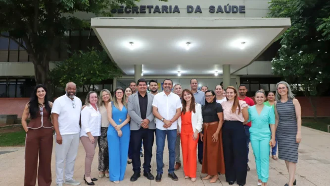 Governador Wanderlei Barbosa, acompanhado do secretário de Estado da Saúde, Carlos Felinto, anunciou nesta sexta-feira, 30, a autorização para a realização do novo concurso público da Saúde