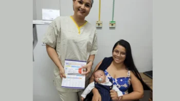 José Augusto foi o primeiro recém-nascido a receber a dose na unidade. Créditos: Divulgação/SES-T0