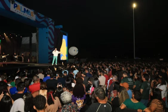Padre Fábio de Melo emocionou o público do Capital da Fé