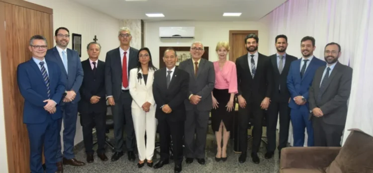 Novos membros do TRE-TO tomam posse em cerimônia realizada na sede do Tribunal, em Palmas. Crédito da Foto: Thaise Marques - (TRE-TO)