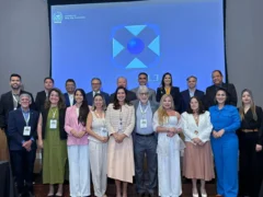 Presidente da Jucetins, Raquel Borges, representa o Tocantins na reunião da Fenaju - Foto: Divulgação/Fenaju Foto 2: Presidentes de Juntas Comerciais reunidos no Rio de Janeiro - Foto: Divulgação/Fenaju