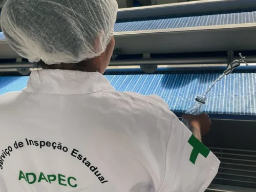 Para manter o registro ativo, os empreendimentos precisam apresentar boletins oficiais de análise da água. Foto-divulgação/Adapec