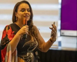 O prêmio é coordenado pela diretora da Acipa e presidente do CMEC, Esly Barroso (foto).