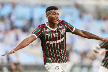 LUCAS MERÇON / FLUMINENSE F.C.