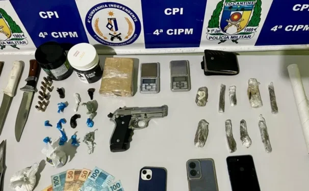 Apreensão de uma pistola calibre .380, munições, entorpecentes, dinheiro e celulares - Foto: Ascom 4ª CIPM