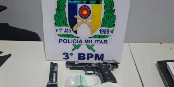 Ação localizou 105 gramas de produtos semelhante à cocaína - Foto: Divulgação