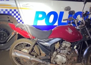 Motocicleta recuperada - Foto: Ascom - 7º BPM