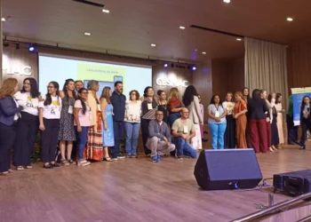 Encontro reuniu representantes de todo o pais para discutir o enfrentamento das mudanças climáticas e o fortalecimento da gestão ambiental participativa - Foto: Divulgação Seduc