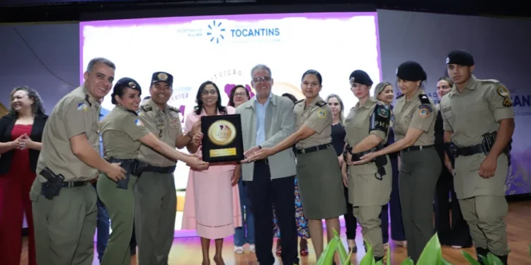 O selo evidencia a dedicação das nossas equipes na fiscalização de medidas protetivas e no combate à violência doméstica - Foto: Ademir dos Anjos