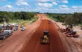 Faltam cerca de 800m para a finalização da obra, no trecho sobre a ponte. Crédito: Adilvan Nogueira/Governo do Tocantins