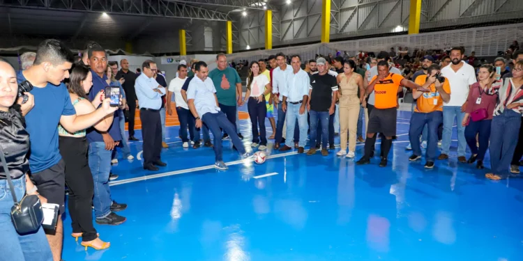 Governador Wanderlei Barbosa entrega ginásio poliesportivo em Guaraí. Crédito: Antonio Gonçalves/Governo do Tocantins