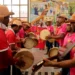 Foliões entoam cânticos tradicionais durante apresentação da Folia do Divino no Palácio Araguaia, em Palmas. Foto: Adilvan Nogueira/Governo do Tocantins