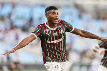 LUCAS MERÇON / FLUMINENSE F.C.