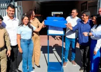 Com investimento no valor de R$ 3,2 milhões, governo inaugura a reforma e ampliação do colégio militar em Colinas