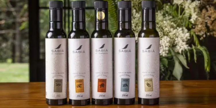 Rótulos do Azeite Sabiá — Foto: Divulgação
