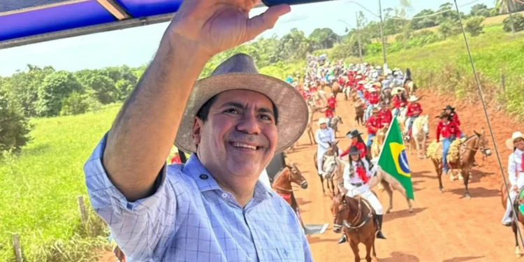 "Gosto de ouvir a população e buscar atender às demandas", afirma o parlamentar