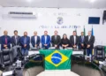 Na Câmara Municipal de Tocantinópolis, Luxemburgo participou de sessão institucional, ocupou a mesa diretora como membro de honra e destacou a necessidade de fortalecer pautas como saúde regionalizada, educação, esporte e turismo para ampliar oportunidades no Bico do Papagaio.