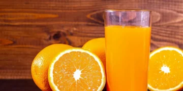 De julho de 2025 a maio de 2026, o Brasil exportou 749,1 mil toneladas de suco em equivalente concentrado, volume apenas 2,8% superior ao da temporada anterior — Foto: Flickr/Marco Verch/Creative Commons