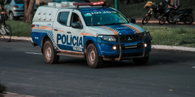 O autor foi autuado em flagrante por ameça, no contexto da víolência doméstica. - Foto: 5º BPM /Ascom