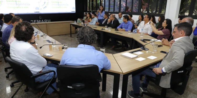 Solenidade reuniu gestores ambientais, representantes do setor produtivo, instituições financeiras, entidades ligadas ao agronegócio, consultores da área e técnicos ambientais. Marcel de Paula/Governo do Tocantins