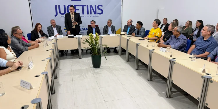 Cerimônia com presença de autoridades marca posse do presidente Sidney Barros na Jucetins - Foto: Philipe Ramos/Governo do Tocantins