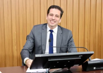 Requerimento do deputado estadual Olyntho Neto solicita a pavimentação da TO-347, entre a sede de Miracema e o Assentamento Irmã Adelaide. Imagem: Aline Batista/Dicom Aleto
