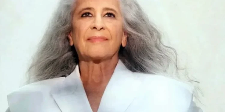 Maria Bethânia trará show histórico para show em festival de São Paulo