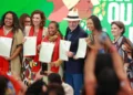 Lula assina decretos e entrega títulos para oito territórios quilombolas