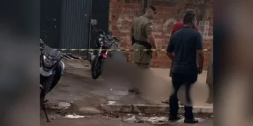 Polícia detalhou que uma das vítimas foi atingida na cabeça e a outra na região do tórax — Foto: Reprodução/Tv Anhnaguera
