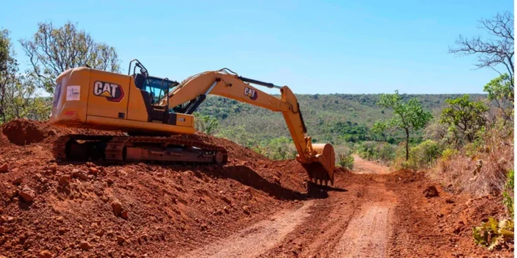 Recuperação das estradas vicinais avança na Serra do Lajeado, garantindo melhores condições de tráfego (Foto: Jr. Suzuki)