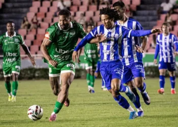 Giovanni Mendes/UEC