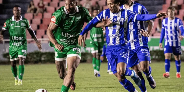 Giovanni Mendes/UEC
