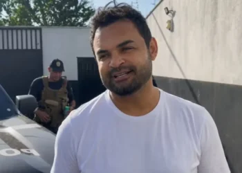 Jackson Soares foi alvo de busca e apreensão mas acabou detido ao serem encontradas munições em sua casa — Foto: Reprodução/Tv Anhanguera
